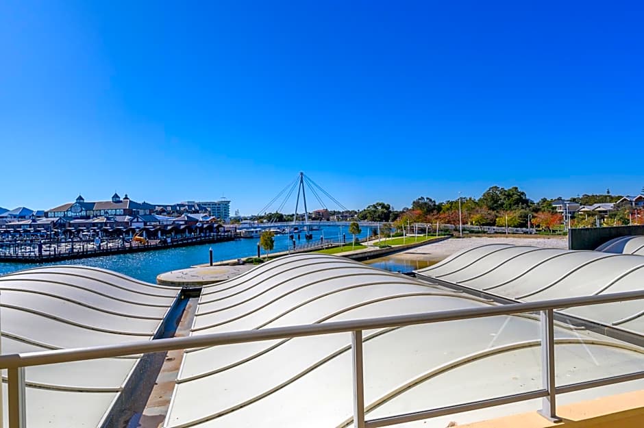 Dolphin Quay Apartments