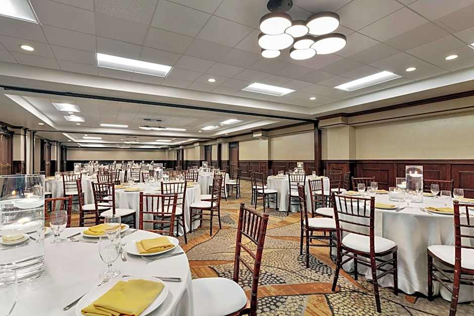 Embassy Suites by Hilton Santa Ana Orange County Airport
