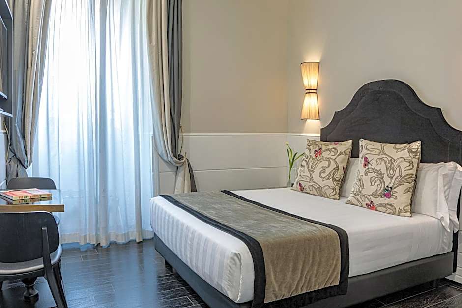 The Independent Suites