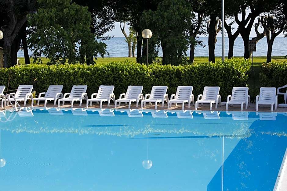 Villaggio Turistico Lugana Marina