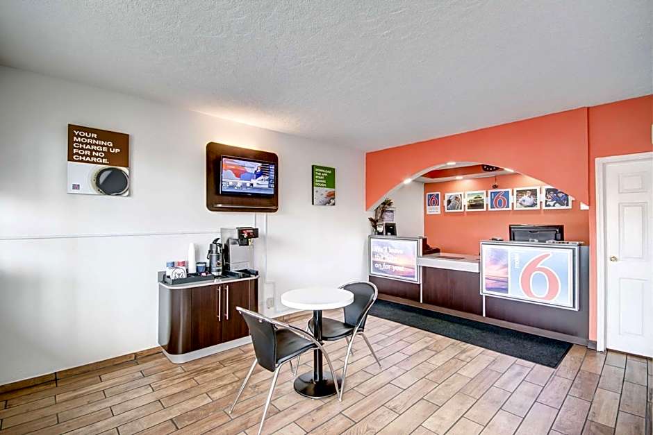 Motel 6-Somerset, KY