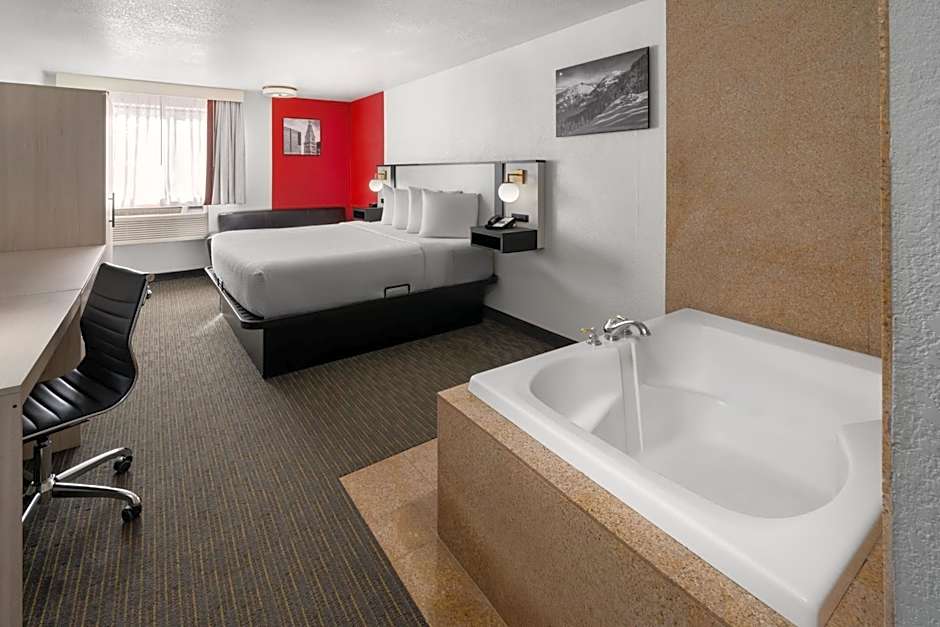 SYLO Hotel Denver Airport, a Ramada by Wyndham