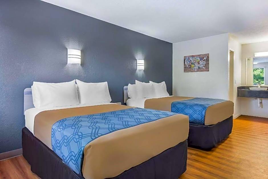 Quality Inn & Suites Columbus West