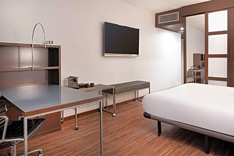 Standard Room, 2 Twin Beds, Sea View