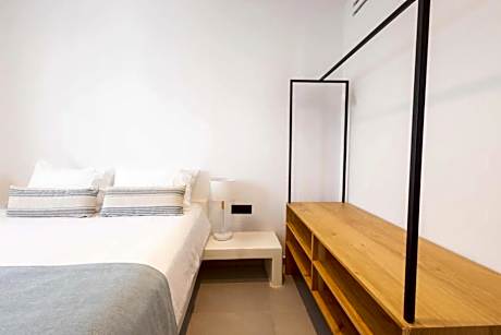 Comfort Deluxe Family Courtyard Room