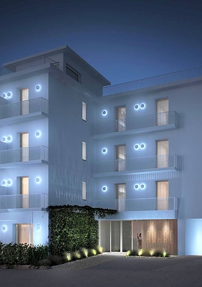 Amare Suite & Apartments