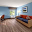 La Quinta Inn & Suites by Wyndham Ruidoso Downs