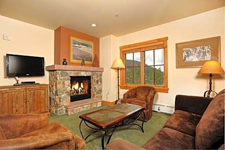 Two Bedroom Condominium plus Murphy Bed