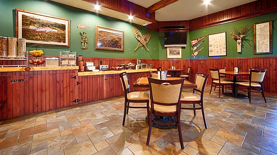 Best Western Plus Ticonderoga Inn & Suites