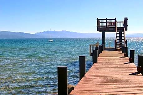 Edgelake Beach Club