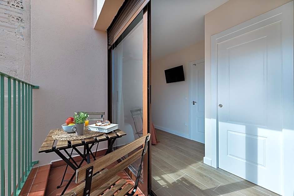 Vestal Suites Domo Adults Only