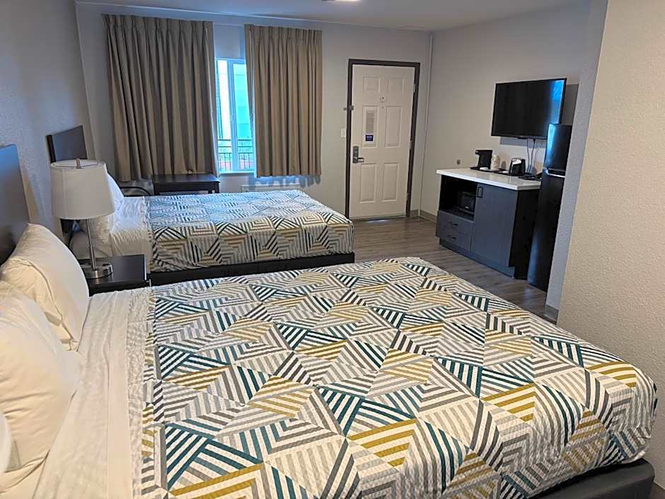 Studio 6 Suites Vancouver WA Waterfront