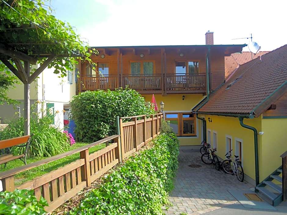 FerienAppartments Landhaus FühlDichWohl