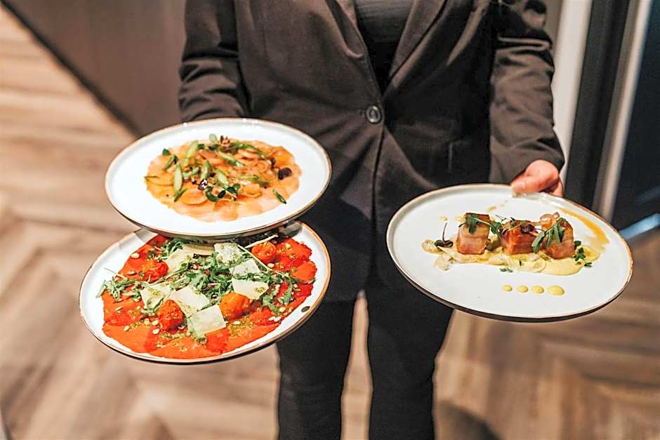 Hotel Sportsbar & Brasserie Dorhout Mees