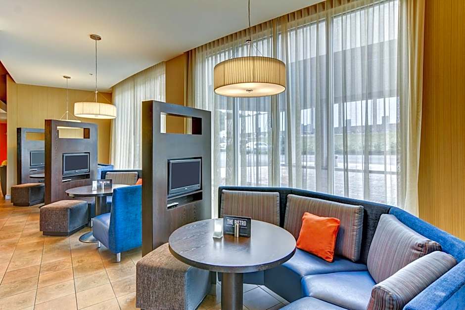 Courtyard by Marriott Bridgeport Clarksburg
