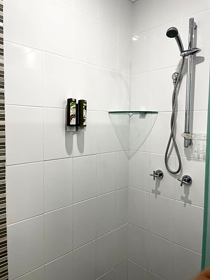 Huskisson Beach Motel