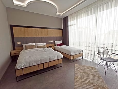 SKYLON AIRPORT HOTEL