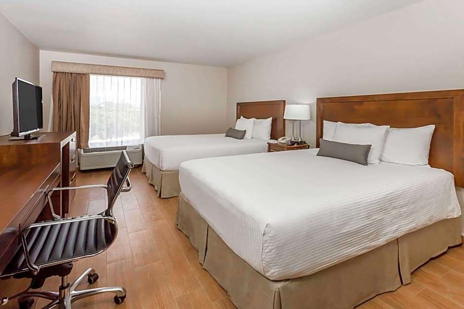 Baymont by Wyndham Lazaro Cardenas