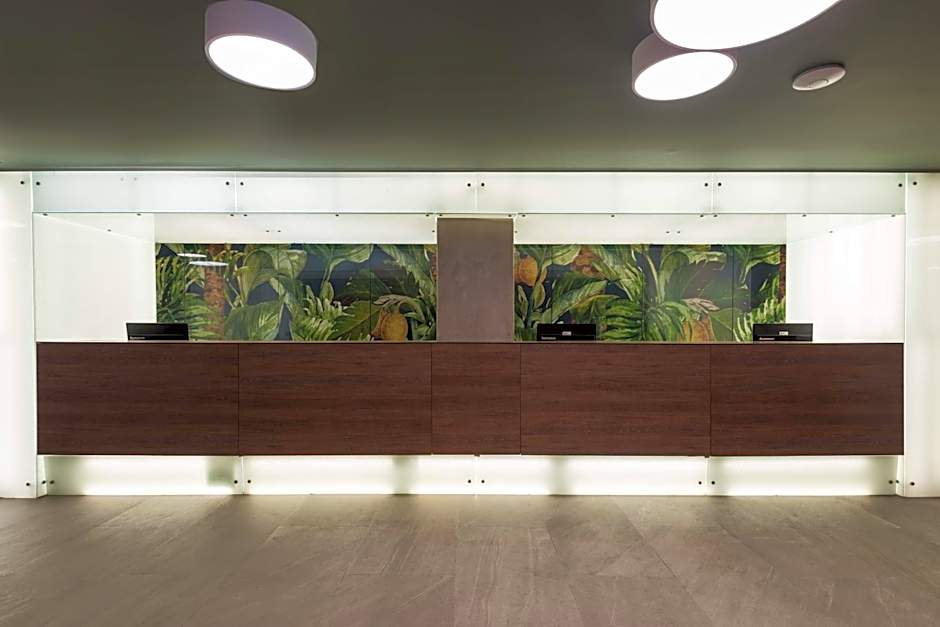 Calypso Beach Hotel