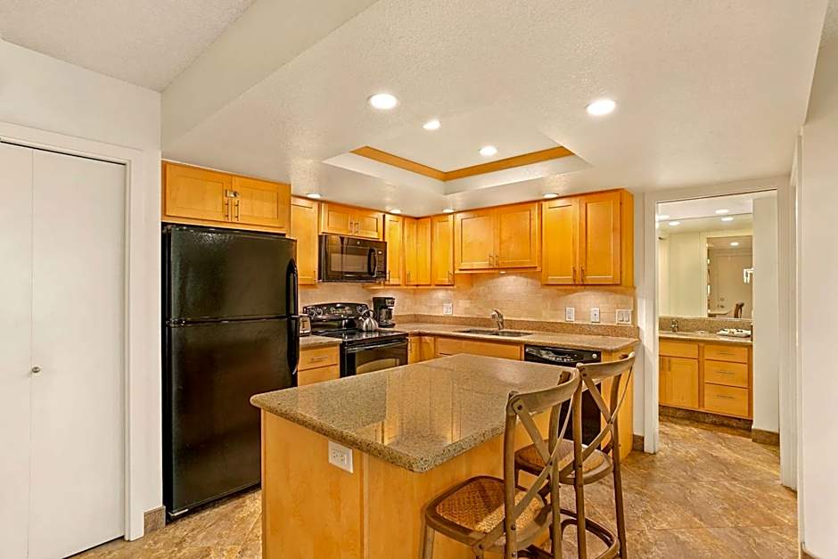 Aston At The Maui Banyan