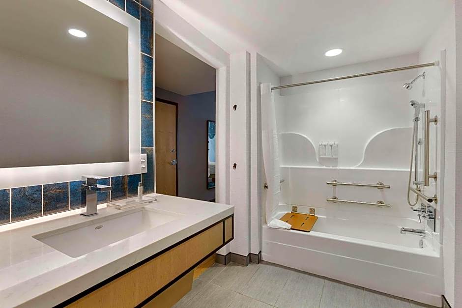 Cambria Hotel Spokane Airport