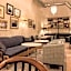 Hotel Midmost