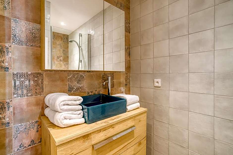 Roc Hotel - Hôtel 4 étoiles les pieds dans l'eau