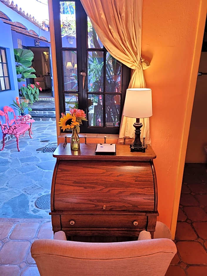 Estrellita's Bed & Breakfast