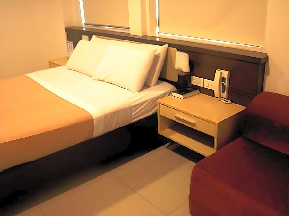 Olongapo Travel Lodge