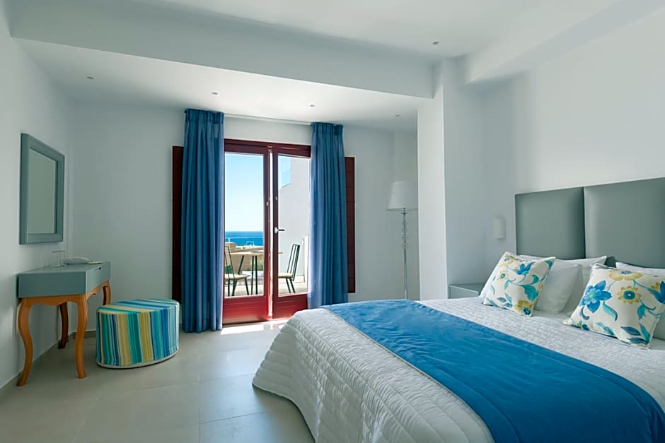 MAR n MAR CROWN HOTEL-SUITES