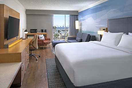 King Room with Sofa Bed and Harbor View