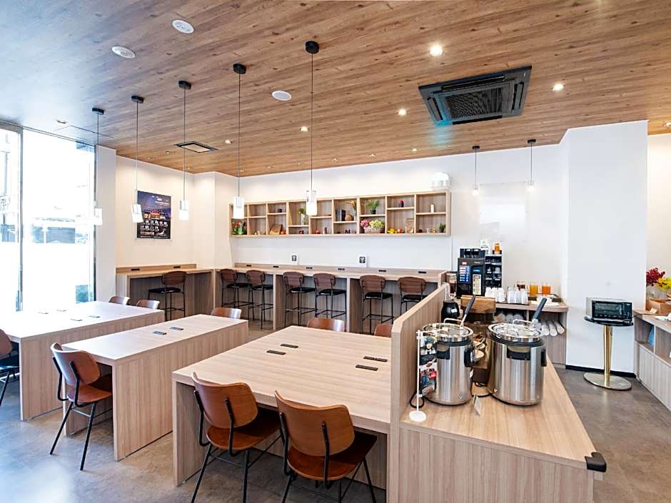 APA Hotel Hakatahigashihie-Ekimae