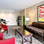 Red Roof Inn PLUS+ Wichita East