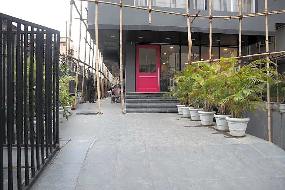 Eureka Grand by OYO Rooms – Guwahati, TX