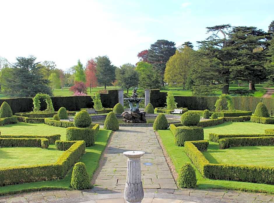 Luton Hoo Hotel, Golf and Spa