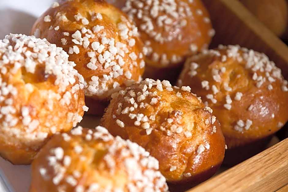 Rochester Champs-Elysees Hotel