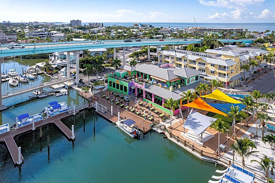 Harbour House at the Inn 318