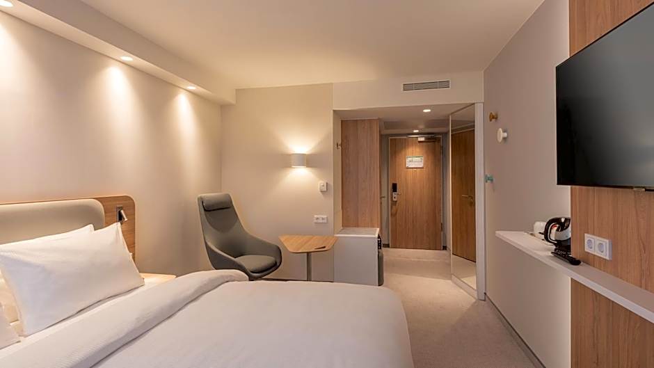 Holiday Inn Express And Suites Potsdam By IHG