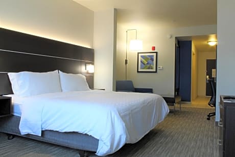 King Suite with Sofa Bed