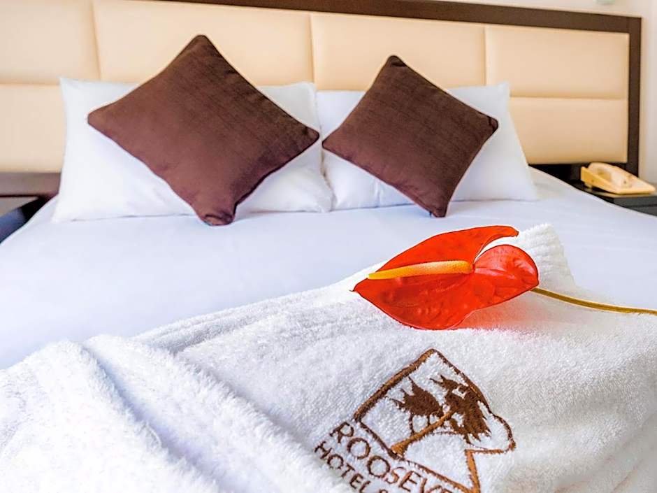 Roosevelt Hotel & Suites