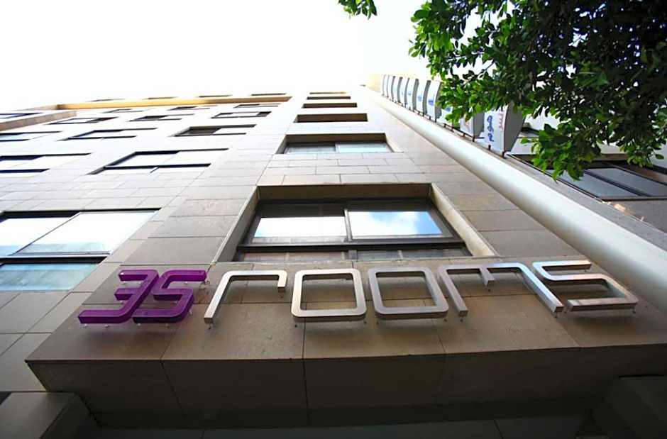 Hotel 35 Rooms
