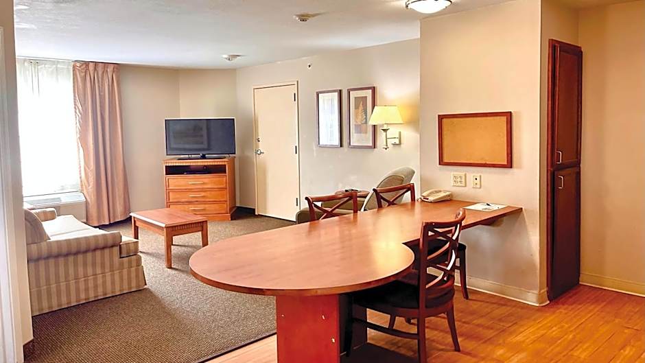 Candlewood Suites San Antonio NW Near SeaWorld By IHG