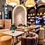 Motel One Dresden am Zwinger