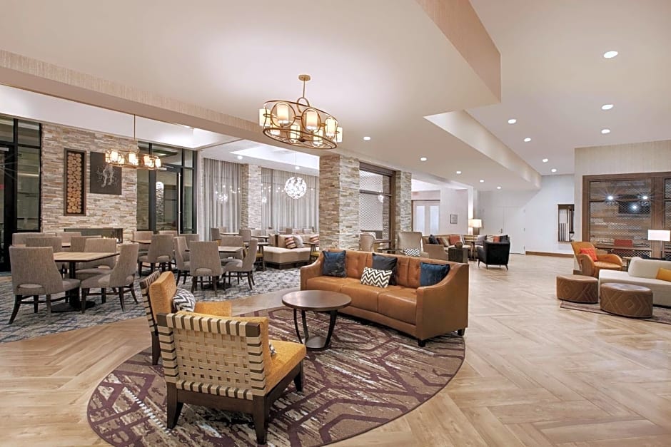 Homewood Suites By Hilton Louisville Downtown