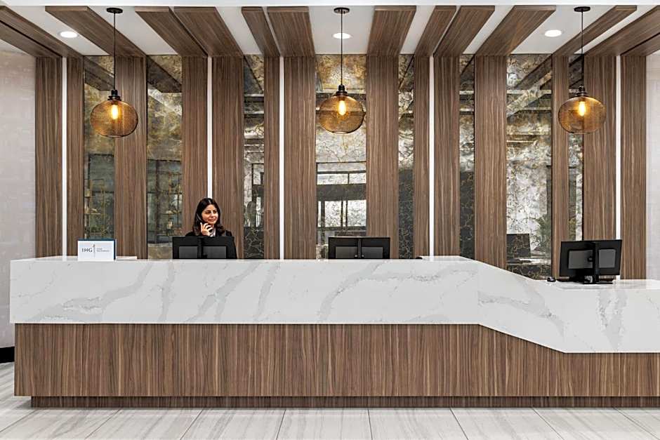 Crowne Plaza Auburn Hills By IHG