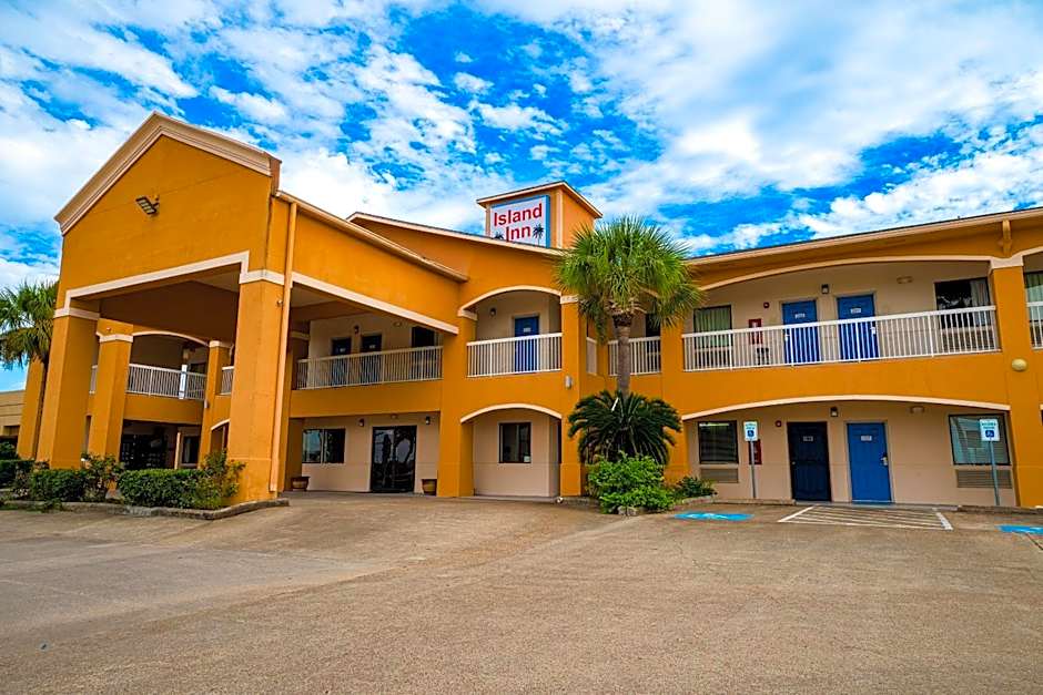 Island Inn By OYO Galveston Beach, TX