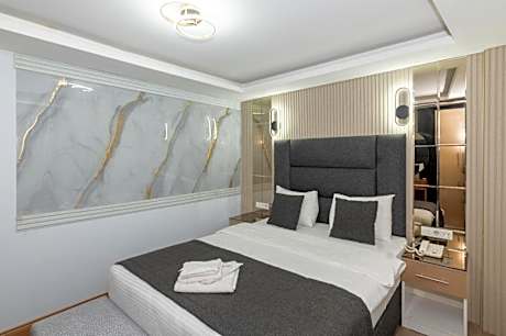 Deluxe Junior Suite - Ground floor