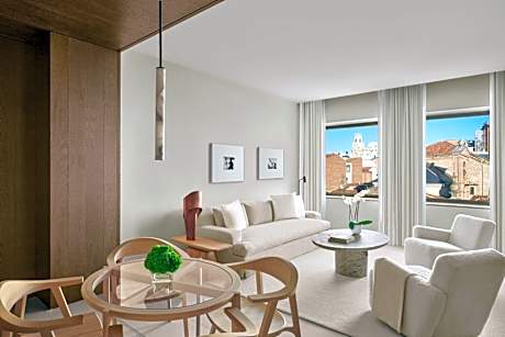 One-Bedroom Superior King Suite