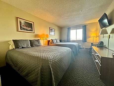 Standard Queen Room with Two Queen Beds