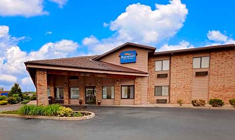 Baymont by Wyndham Battle Creek Downtown